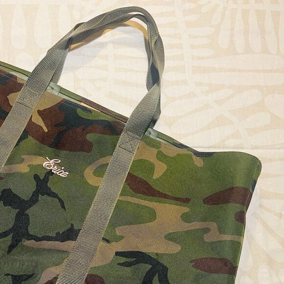 L.L. Bean XL Hunter's Tote in Camouflage 'Erica' Embroidery (Sold Out Online!) - Picture 1 of 4